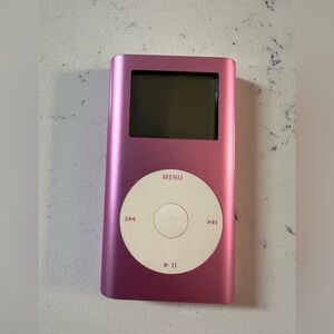 Vintage pink IPod for parts only